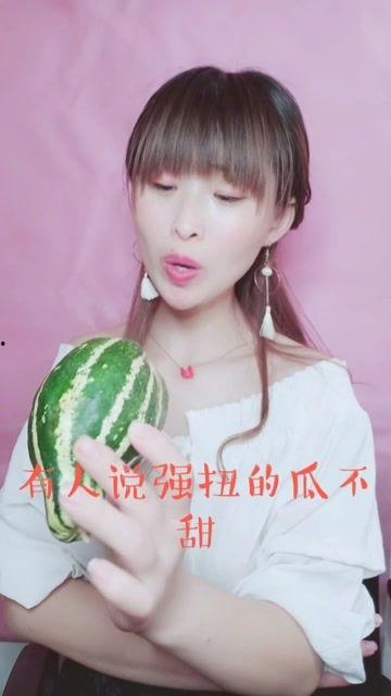 娱乐吃瓜酱小个子,揭秘娱乐圈中的“矮脚虎”